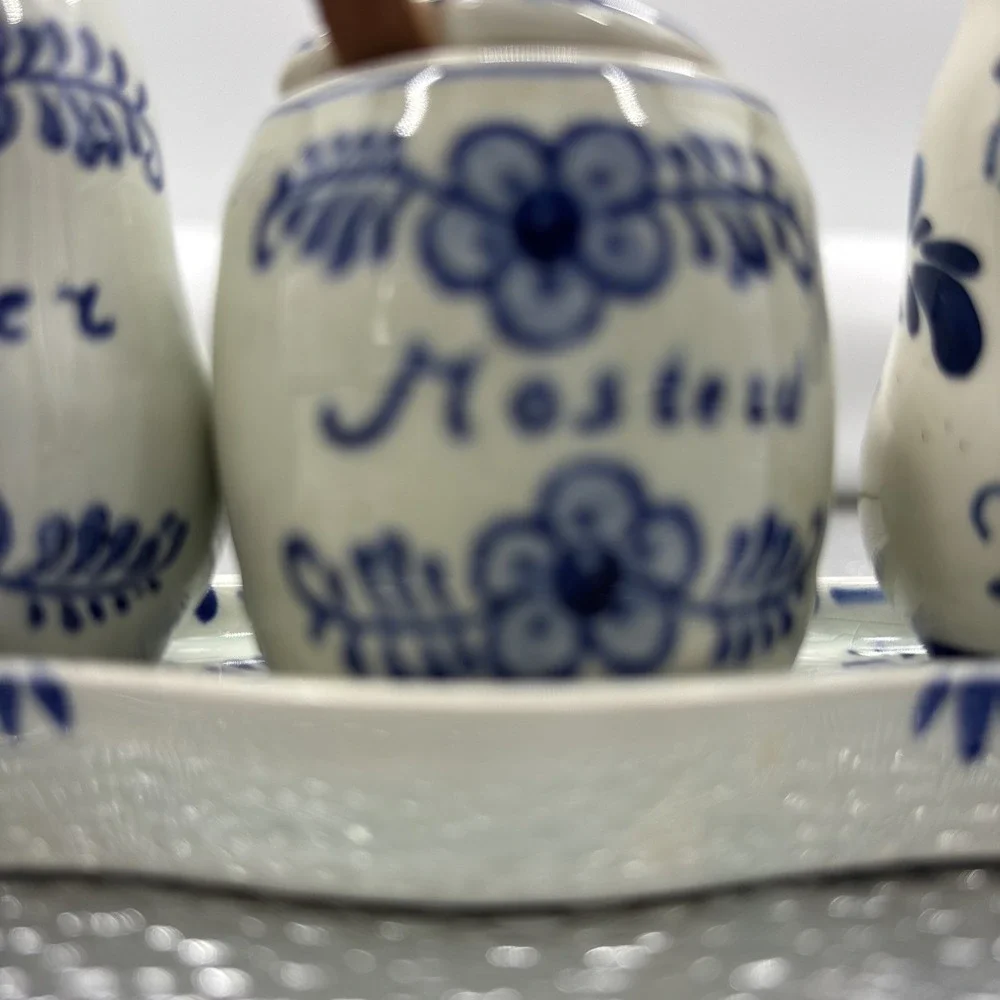 Delft Blue Netherlands Hand Painted 6‎ Piece Condiment Set Tray Wooden Spoon